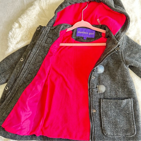 Madden Girl, size 2T, used in perfect condition - Picture 6 of 8